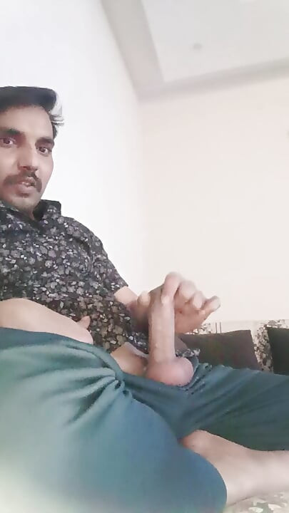 Indian police officer get sucked and fucked by neighbour and army officer pakistani teacher