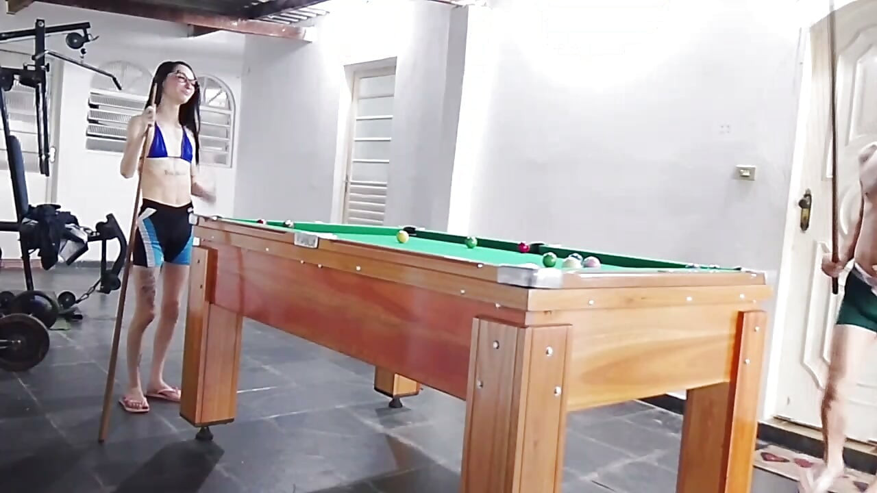 Yaramaz kız bana vermek için deli