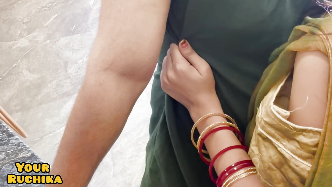 Newly Married Wife Ruchika Got FuCked in Kitchen