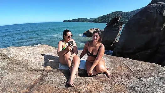 Ich habe die heißesten an der Küste von São Paulo Daine Belan interviewt und alles ohne Zensur gezeigt