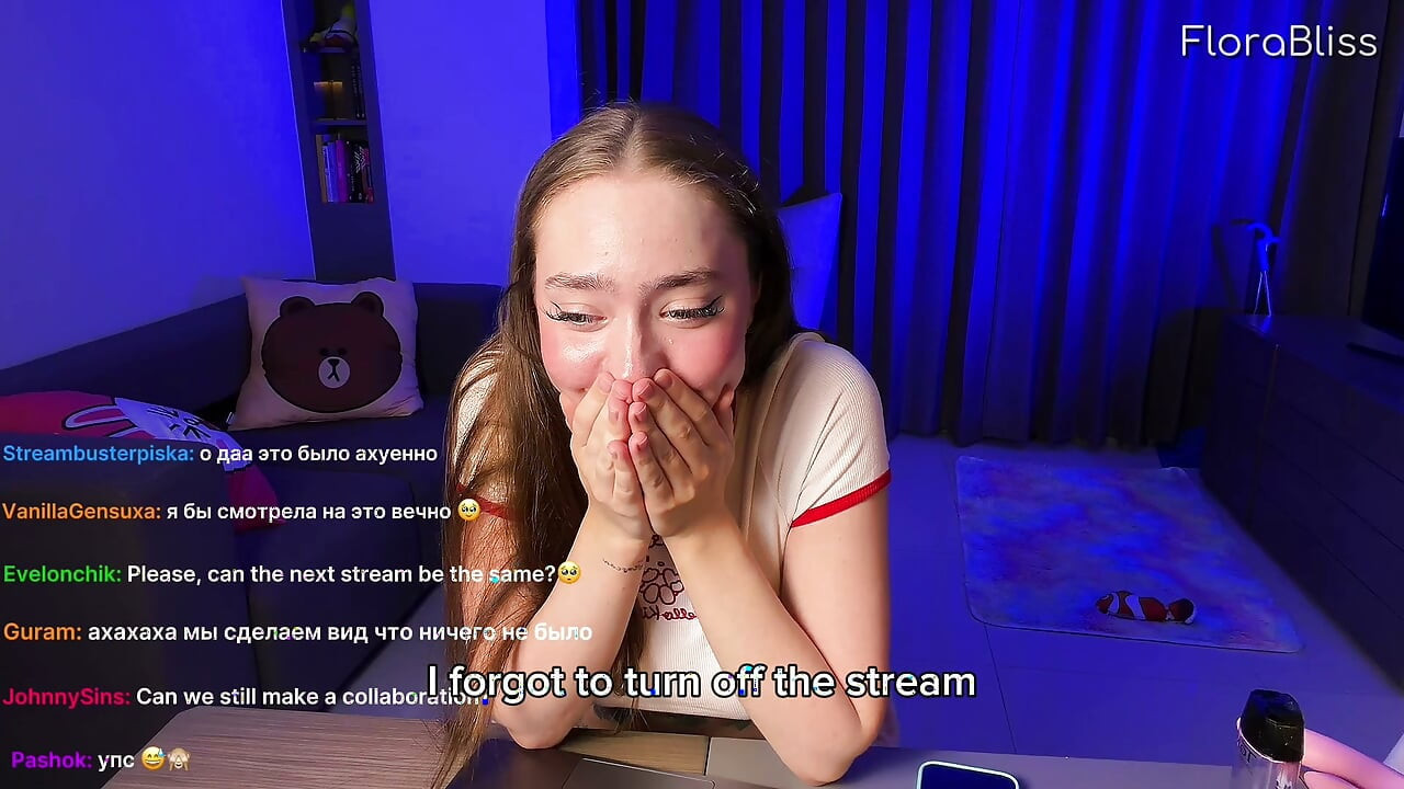 THE STREAMER FORGOT TO TURN OFF THE AIR AND GOT CAUGHT WHILST JERKING OFF AFTER STREAMING!