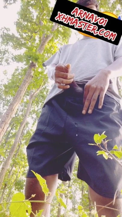 Biggest Cumshot in outdoor Arnav01