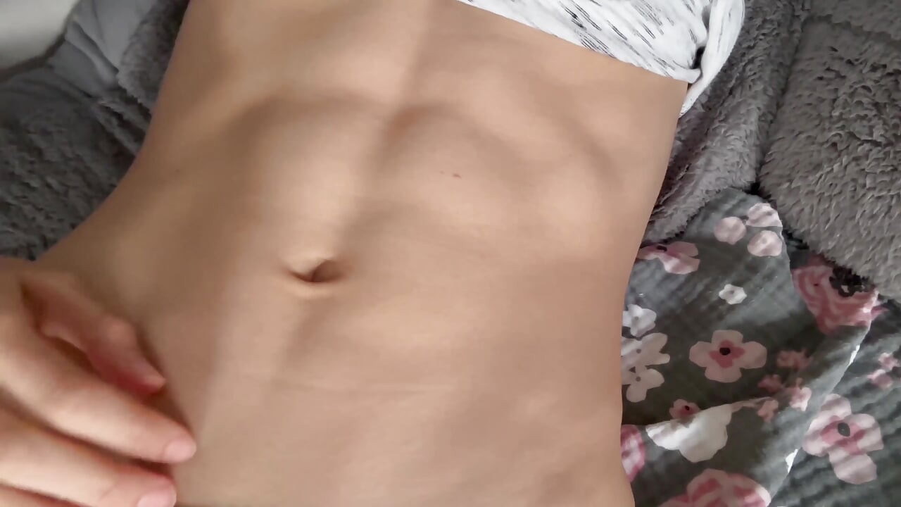 กระดุมหน้าท้องของกูมีบุคลิกภาพ, ปิดเสียง