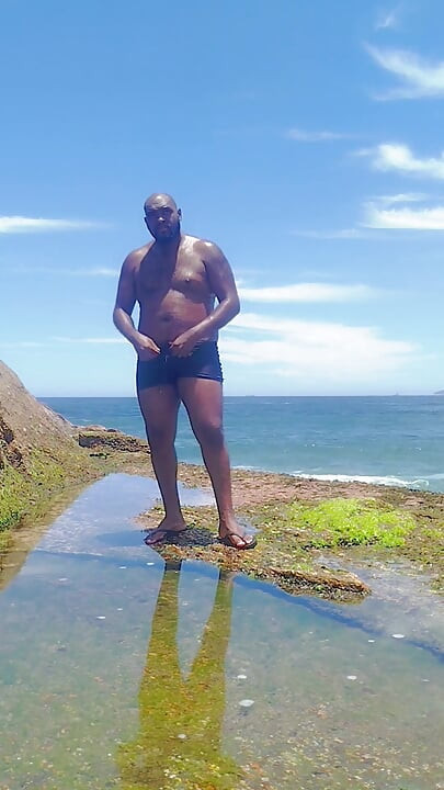 التباهي بجسدي الكبير في ريو دي جانيرو