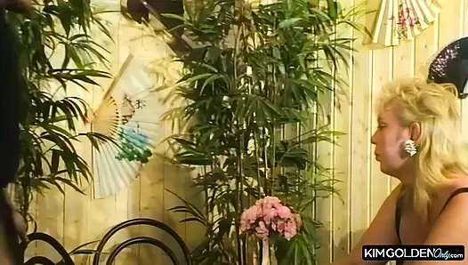 Blonder Hengst voegelt geile Blondine hart