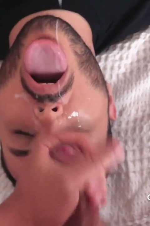 Straight Guy Eat My Fat Ass and Cum on My Face - Camran Mac
