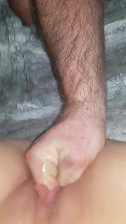 Wife gets fisted