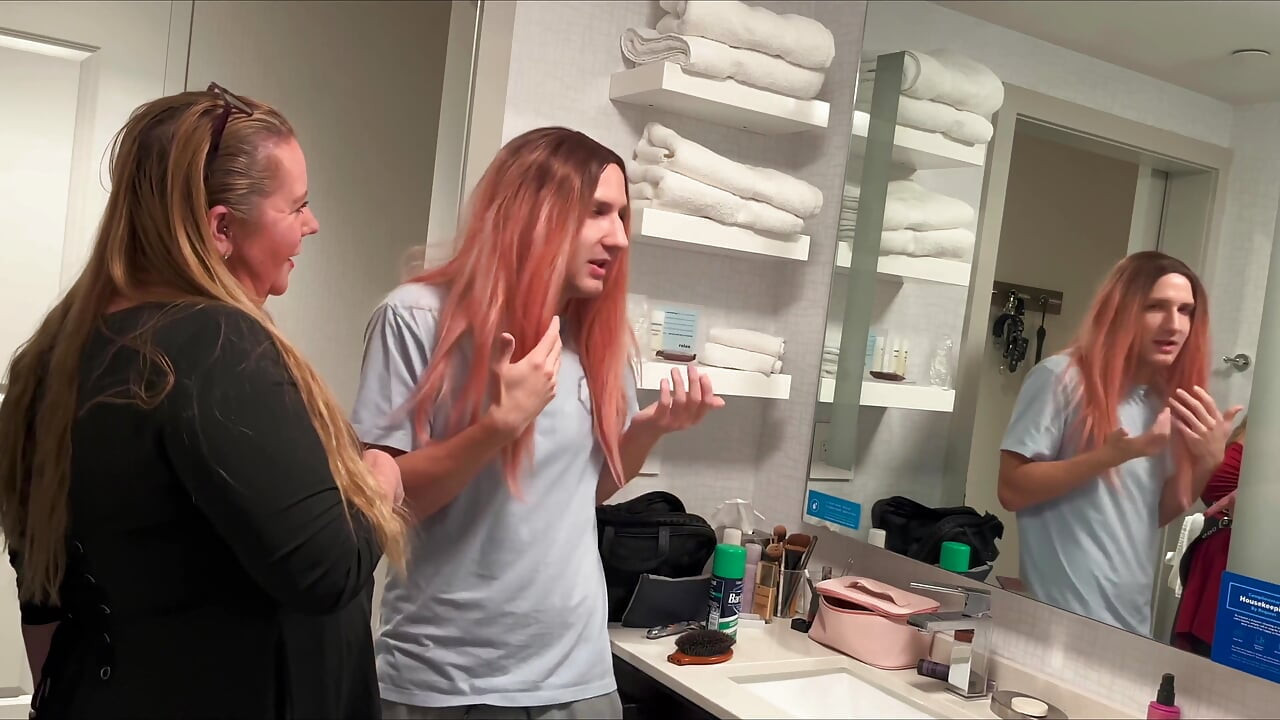Muž feminizovaný spolubydlícím jako disciplína