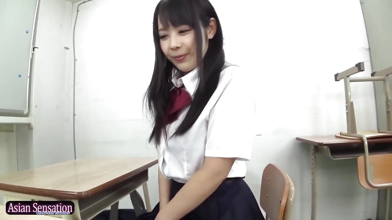 De schoonheid onder de zijde. Ruka Kanae's moeiteloze charme en onvergetelijke aanwezigheid. - Afl. 1