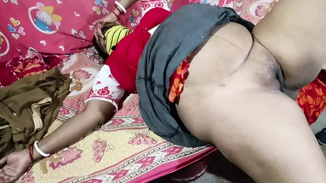 Mother in law fuck by son in law, Her daughter unable for intercourse for 7 days.