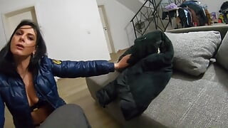 Milfycalla Luxury Coat Kouření kompilace sání ptáka v kožešinách a nafouklé bundy