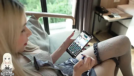 April Maxima Nutaku Fantasy: Gamer-mädchen wird in 4K wild
