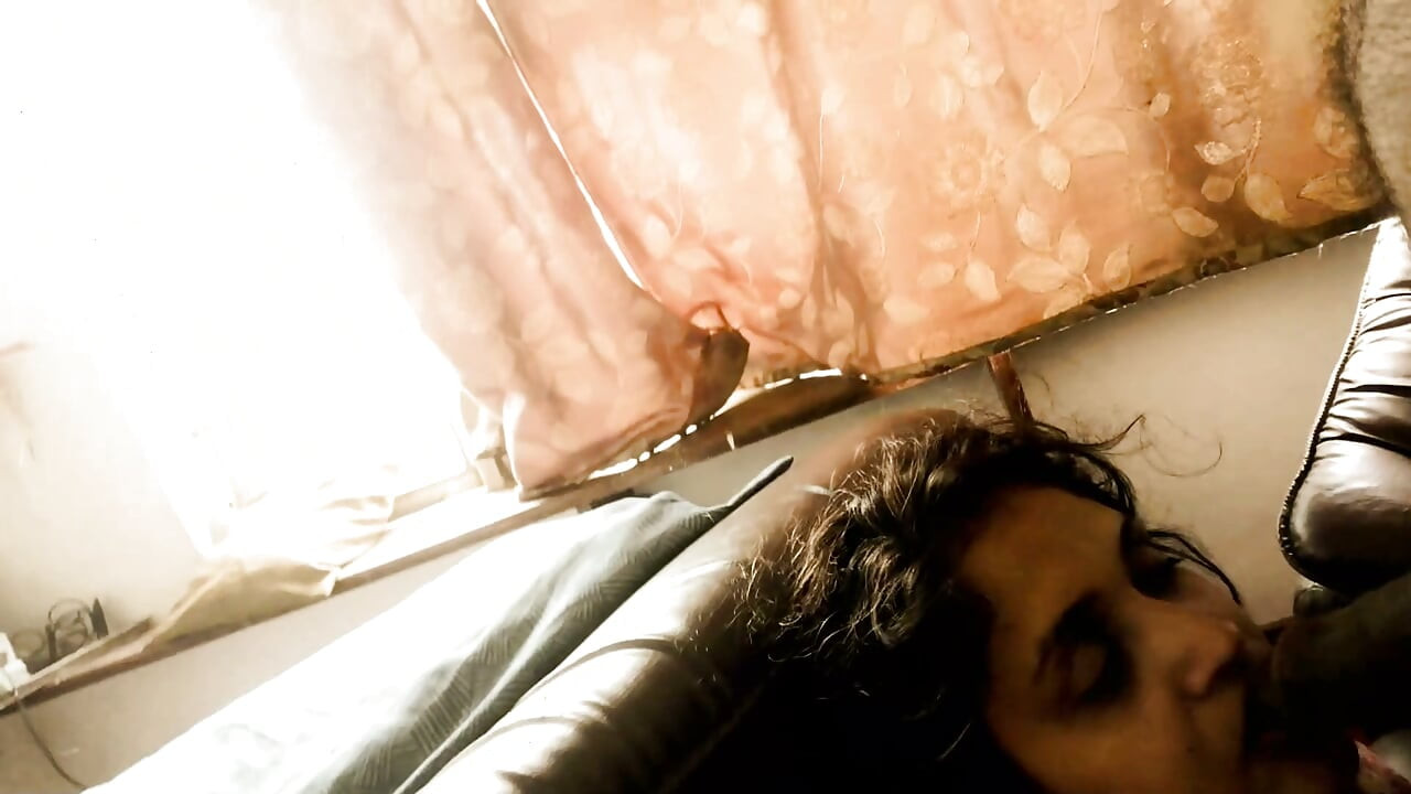 Desi Maid is used as a Dick Service Servant by husband when wife is away from home