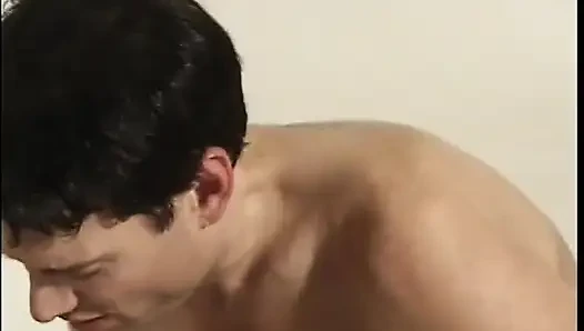 Her adamın sikildiği ırklararası eşcinsel seks