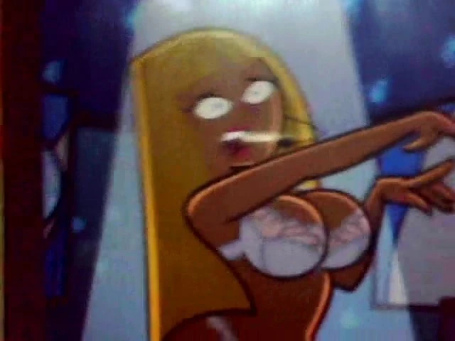 Britney britney odaje počast spermi (od prilično čudnih parovi)