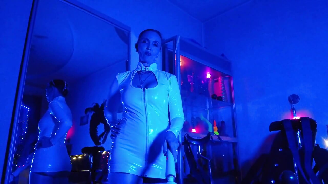 Božica Eva Latex Domina Femdom solo fetiš igračke za jebanje BDSM štikle PVC MILF s velikom guzicom