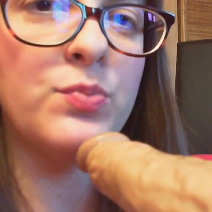 Second Part of the Fantastic Squirting Video After Removing My Panties Make Me Squirt