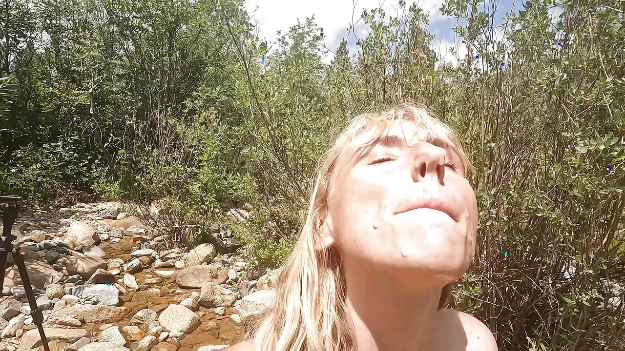 He Gave Me a Massive Facial and I Ate a Banana with the Cum on My Face