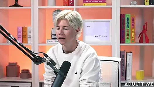 Chanel Camryn si Ratu Yang Bergeliat | Podcast Khusus Orang Dewasa