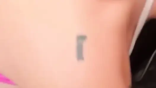 Büyük memeli küçük fahişe sert sikiliyor