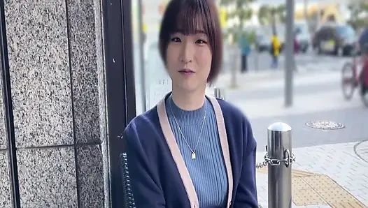 A087G01 A healthy, boyish, traditional small-animal maiden with short hair. Unexpected pleasure sex with just the right amount of beautiful breasts and pale skin turning red, leading to intense orgasms!