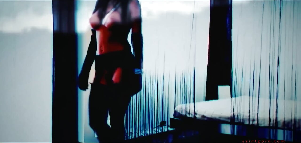 Havana Sin Gets Competitive with Holly D