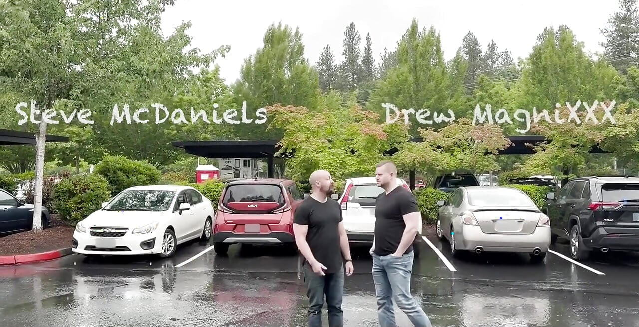 Muscle Stepdaddy Gets Fucked by Two Big Dicked Bears