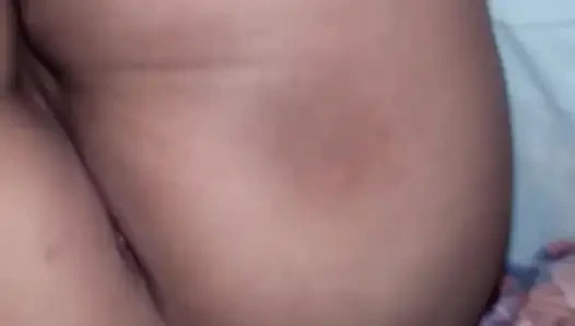 Pantat dan memek besar, istriku.