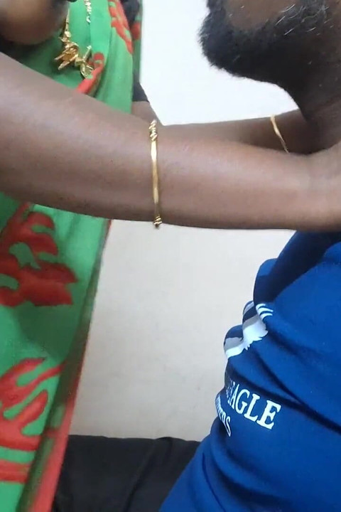 Indijski Desi doktor jebe svoju tamilsku udanu pacijenticu
