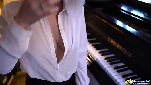 Dolliiy - Rock Hard Pianist