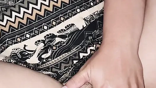 Ngentot Memek Tante Berbulu Lebat