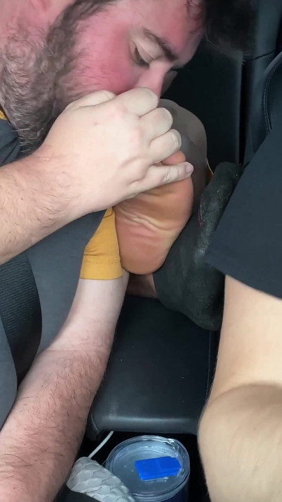 Snyft: Fabio's Ticklish Worship