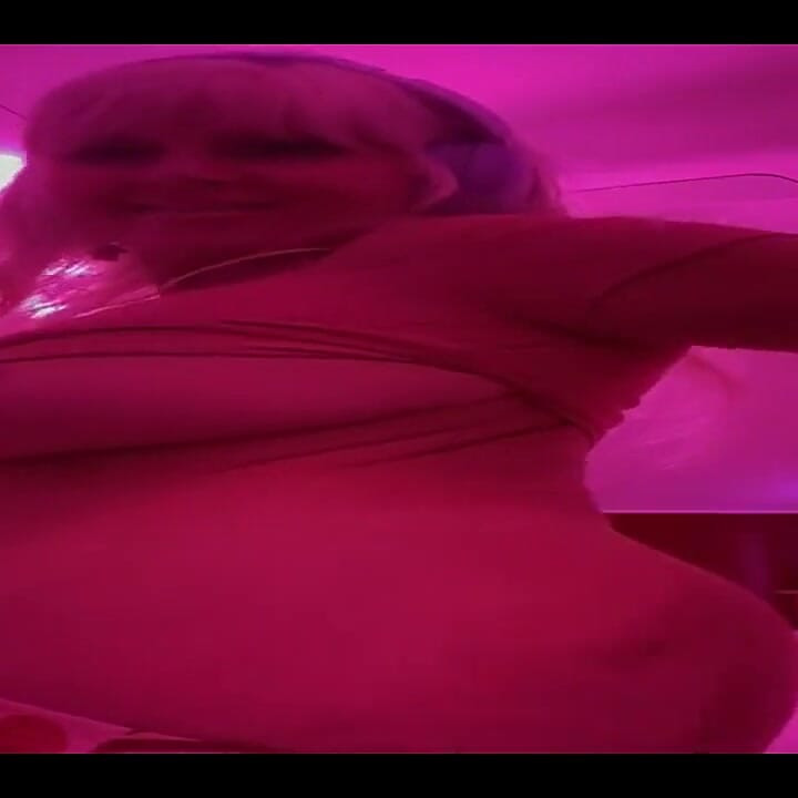 أحلام مبللة حلوة