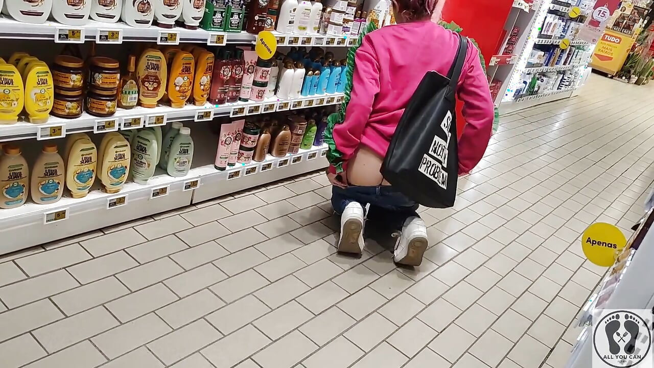 Crazy Rebeca Addams in Jeans Buttcrack at the Supermarket