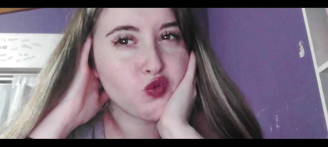 出門前的粉色口紅