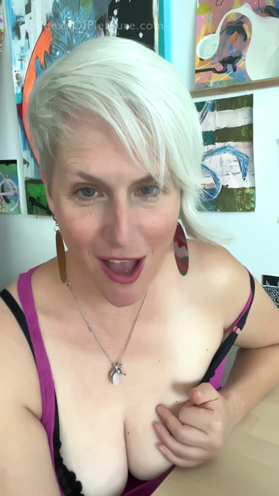 Your Ex-Girlfriend's Mom Gave You A Handjob At A Cafe (JOI) | Clip 3