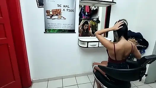 Eller ağzına lezbiyen hakimiyeti üst kızlar