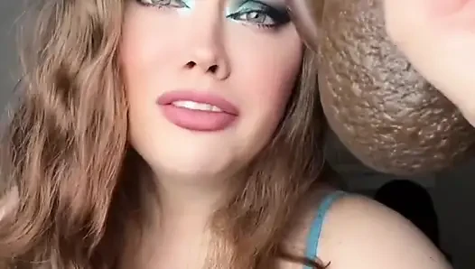 Женское доминирование, Sfw, видео от первого лица