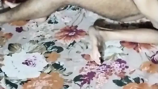 Pakistanlı güzel liseli kız arkadaş tam zevk alıyor