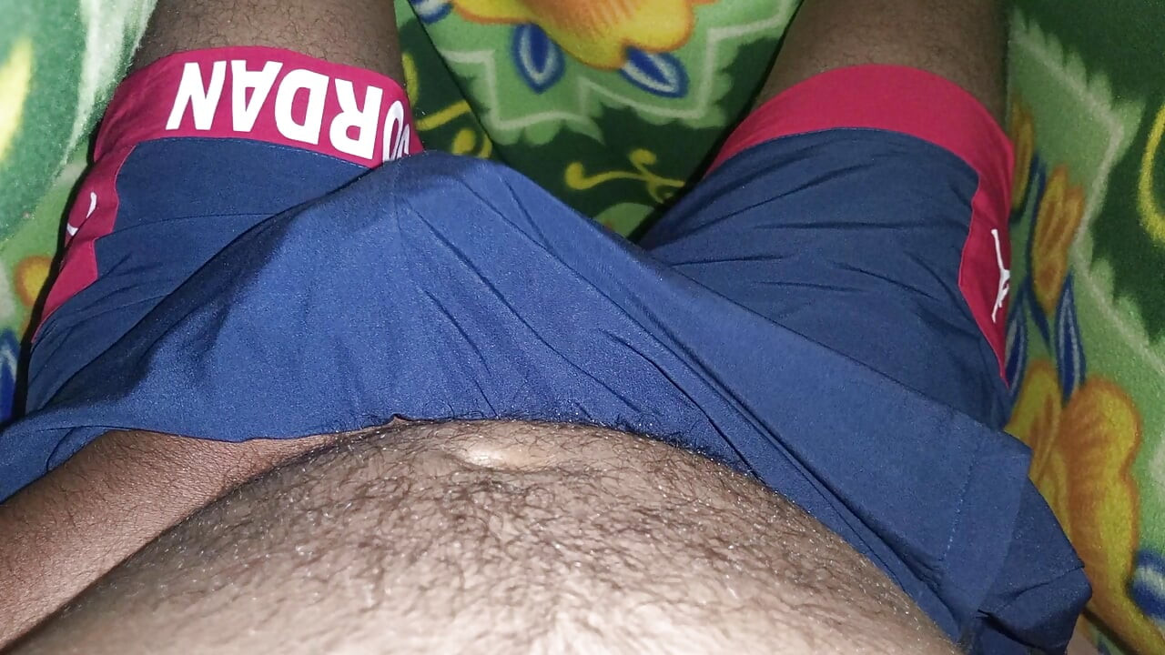 Gay Boy Masturbates