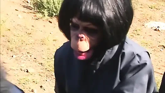 Tahanan pantatmu yang beludru