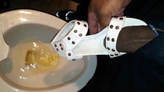 Pee and cum on indian sandals