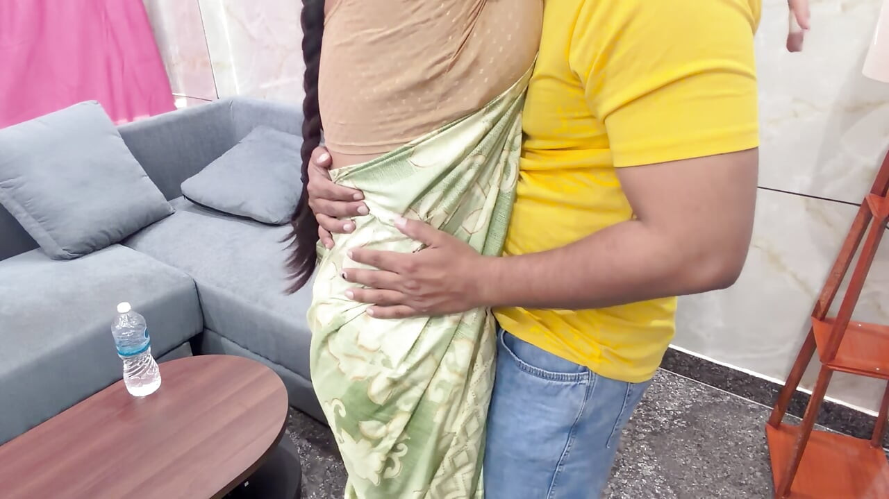 Bhabhi Bus Ab Chudai Karne Do Koi NAHI hain Gharmein
