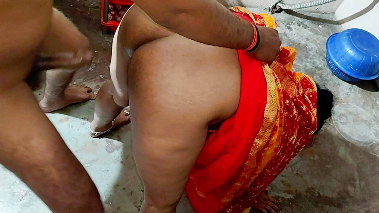Hot bhabhi fuking neighbour boy's Hard