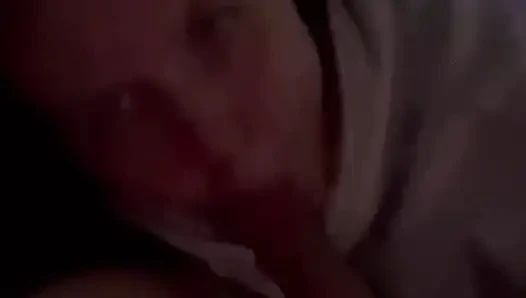 18-летний Ужасен Ночью