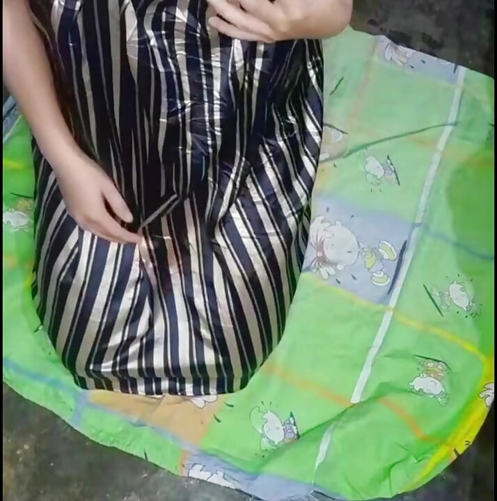 Indo Porn Chindo Girl Sending Pap of Her Pussy to Boyfriend