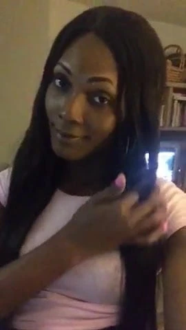 Sexy Black Shemale