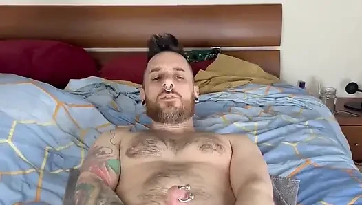 Üvey baba senden hiçbir şey istemedi
