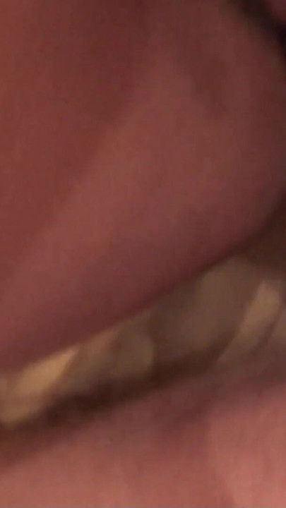 Seks amatur sebenar tanpa kondom di Thailand Percutian Trip dengan Awek Asia oleh Pelancong Jerman dirakam dengan Iphone | Klip 2