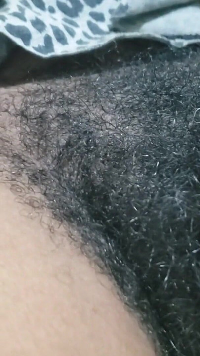 Beautiful Mature Woman With Hairy Pussy And Sexy Confidence | Clip 1